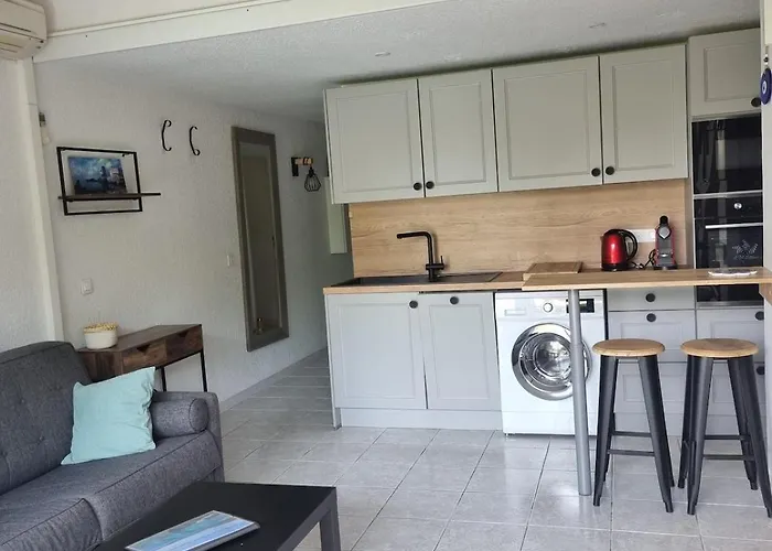 Saint Cyprien, Corse Du Sud - Mini - 6 Couchages * Lecci