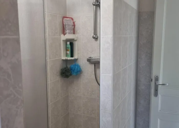 Saint Cyprien, Corse Du Sud - Mini - 6 Couchages Lecci