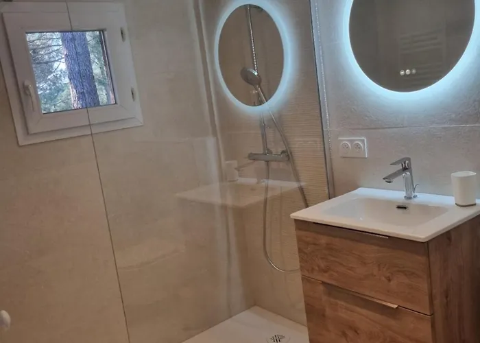 Saint Cyprien, Corse Du Sud - Mini - 6 Couchages Appartement